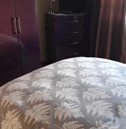 4 Summerhill Apartment Бънкрана Екстериор снимка